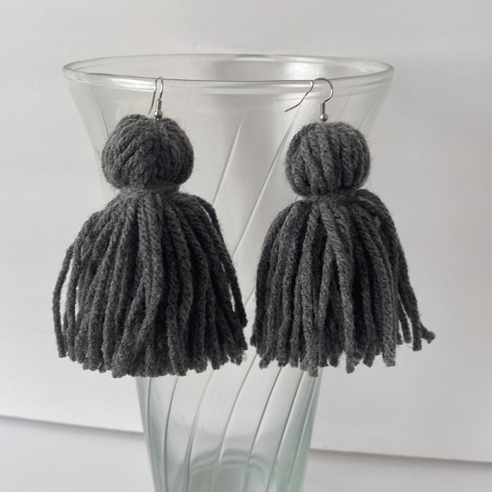Gray tassel earring